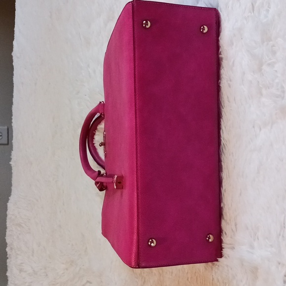 Handbag - Picture 6 of 12